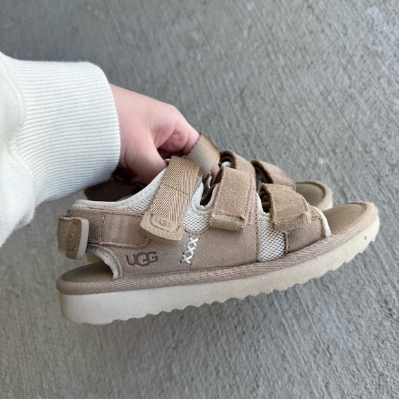 UGG Other - Ugg Girls Sandals size 13